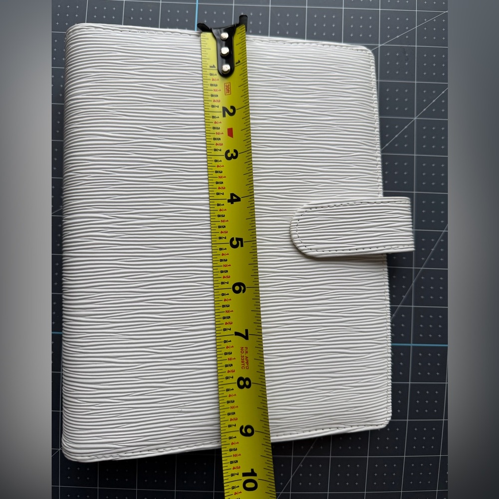 Binder - Picture 6 of 6